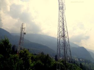 Trekking in Tosh
