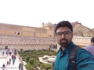 Selfies at Amer Fort - A Photo Walk