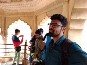 Selfies at Amer Fort - A Photo Walk