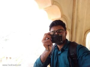 Selfies at Amer Fort - A Photo Walk