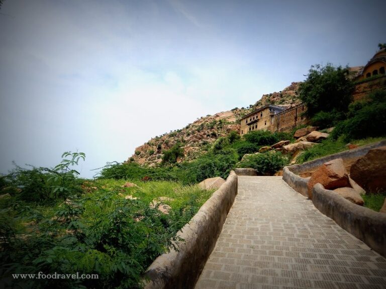 Dhosi Hill