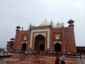 real story of Taj Mahal