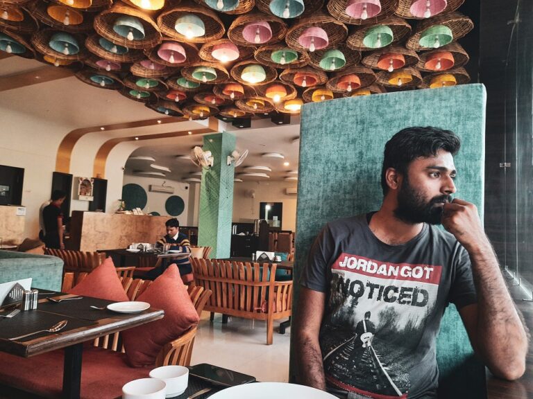 eat in Bundi