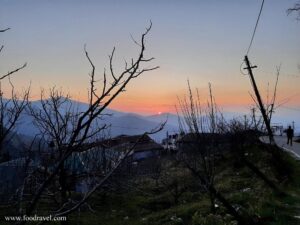 Trekking from Kotgarh to Thanadhar