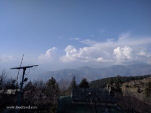 Trekking from Kotgarh to Thanadhar