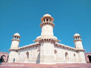 Itimad ud Daula Tomb