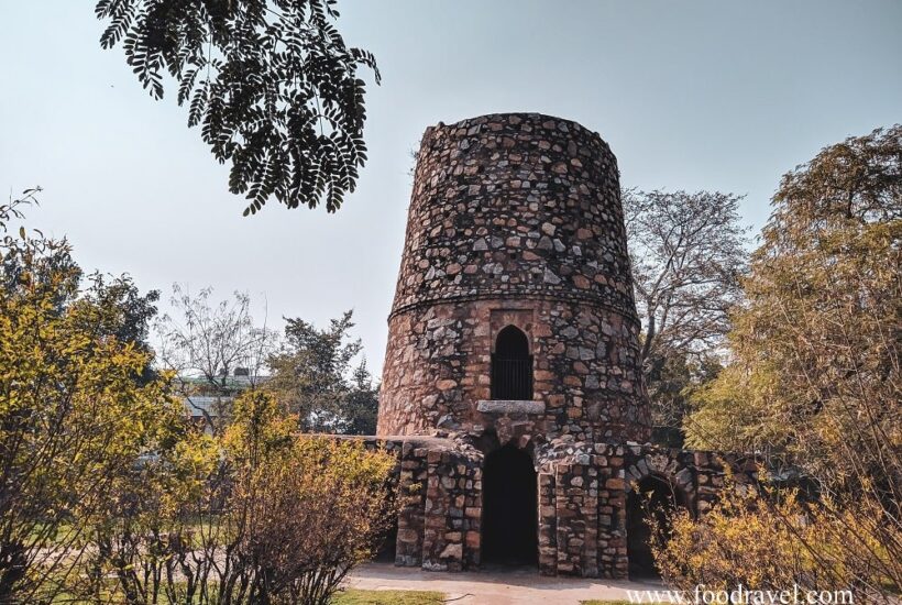 Chor Minar New Delhi – A 13th century minaret where heads of thieves used to be displayed