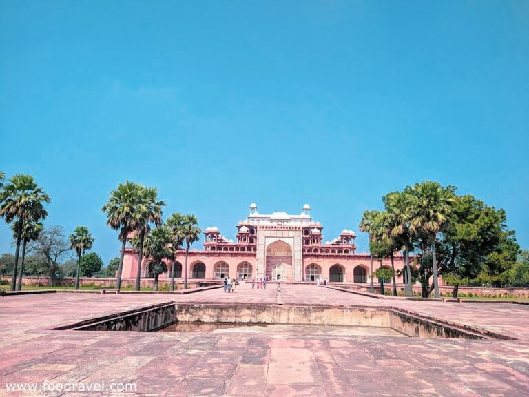 Akbar's tomb