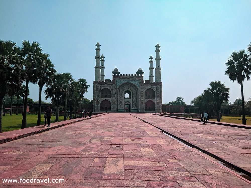 Akbar's tomb