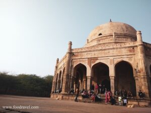 tomb of adham khan