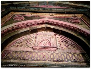 jamali kamali tomb and mosque