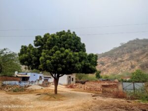 hiking to khudana hills