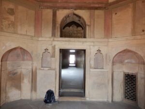 safdar jung tomb