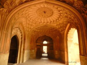 tomb of safdarjung
