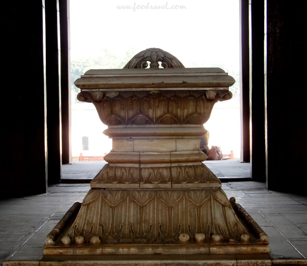DSCN1155-min tomb of safdarjung delhi