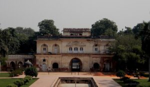 safdarjung tomb