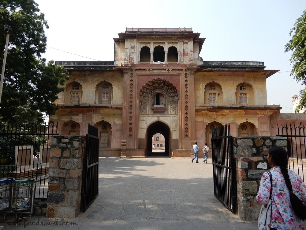 DSCN1210-min safdarjung tomb new delhi