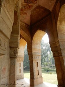 tomb of muhammad shah lodhi garden