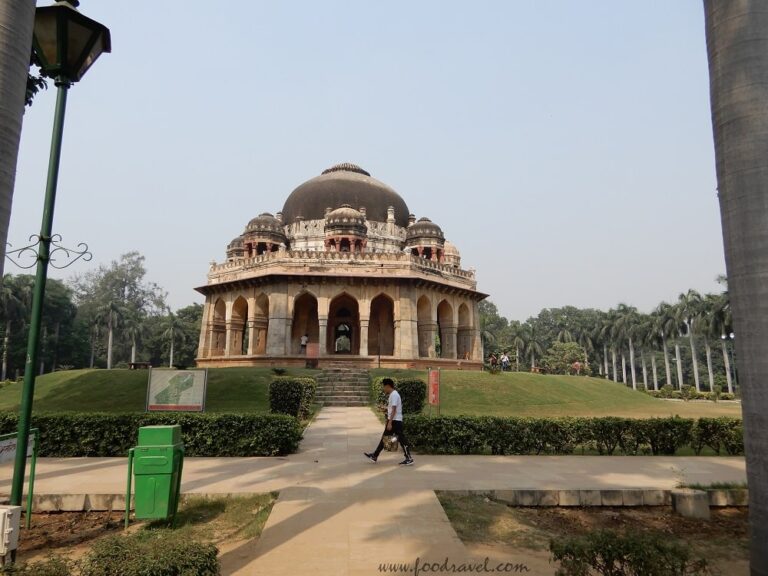 muhammad shah's tomb