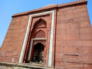 red tomb malviya nagar