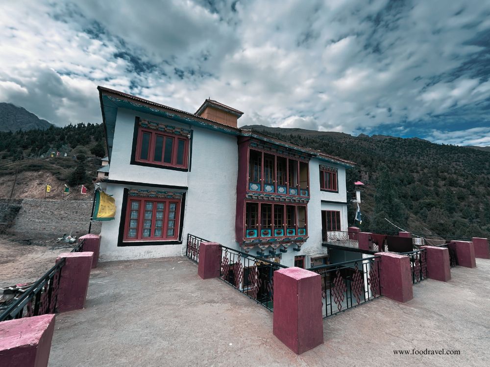Shashur Monastery guide